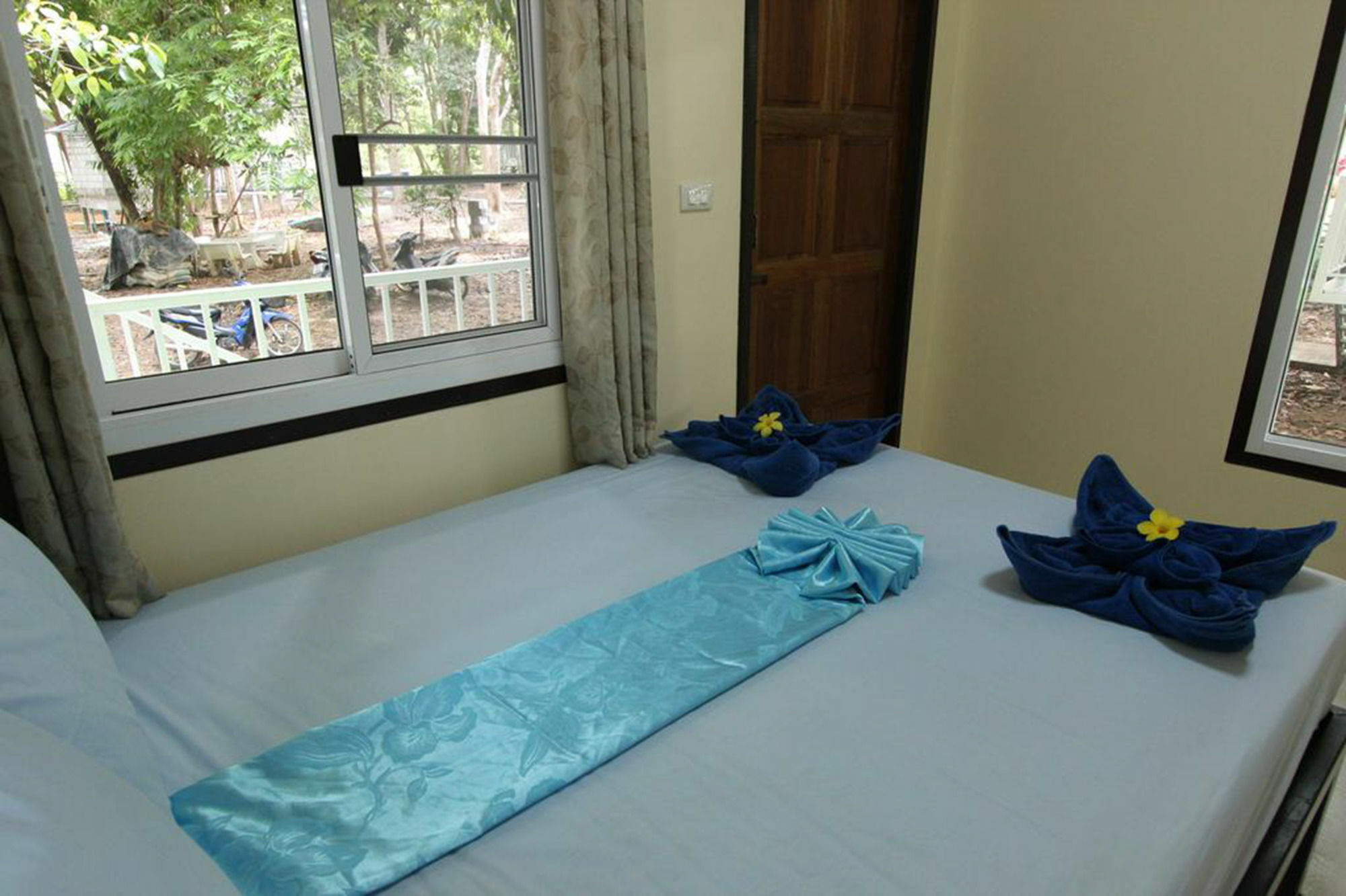 Koh Phayam Greentawan Resort Экстерьер фото